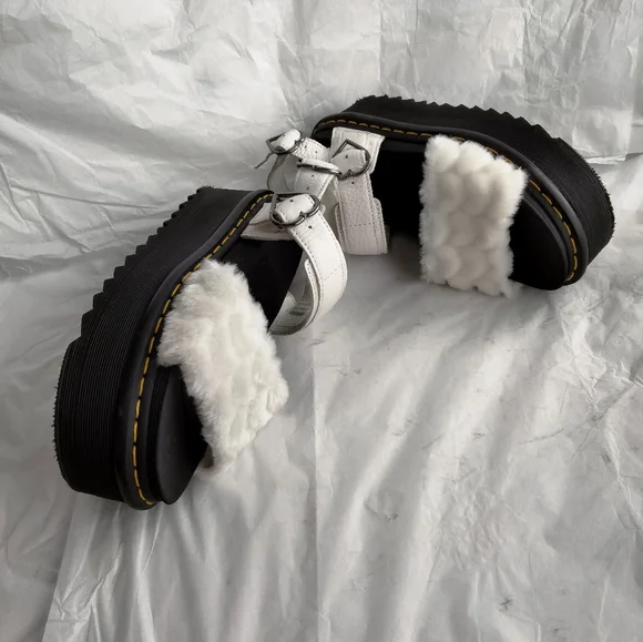 Dr. Martens Voss Quad Fluffy size 8L - Picture 4 of 16